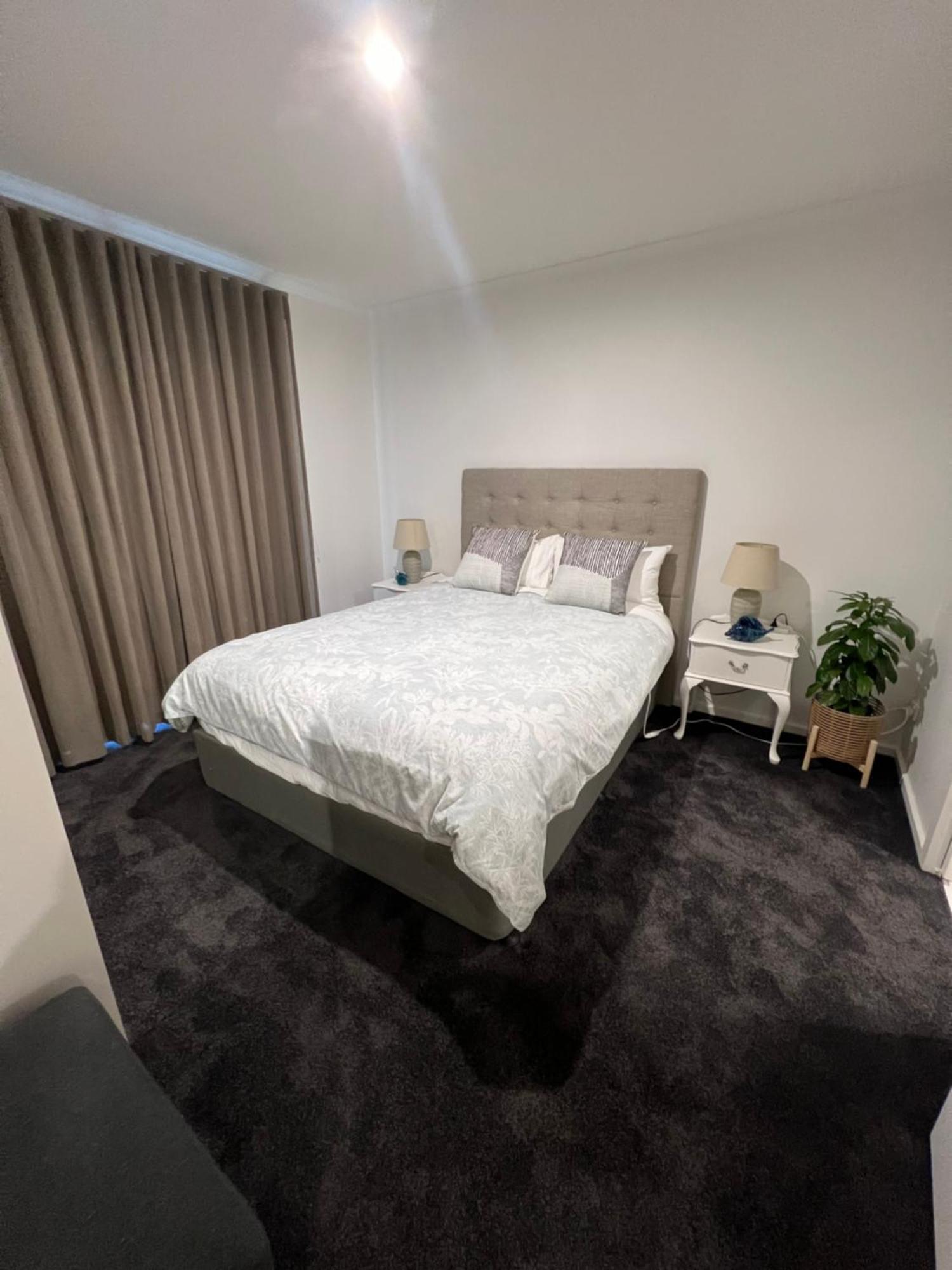 Adelaide Central Apartment - 3Br, 2Bath & Carpark Exterior photo